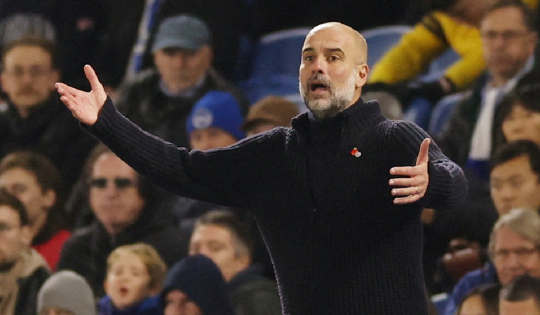 Pep Guardiola es el entrenador del Manchester City foto_ Reuters