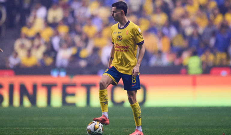 Álvaro Fidalgo ya es mexicano y entonó el himno nacional mexicano. Foto: Mexsport