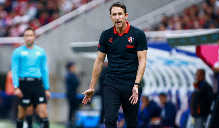 Beñat San José ya no será técnico del Atlas foto_ Mexsport