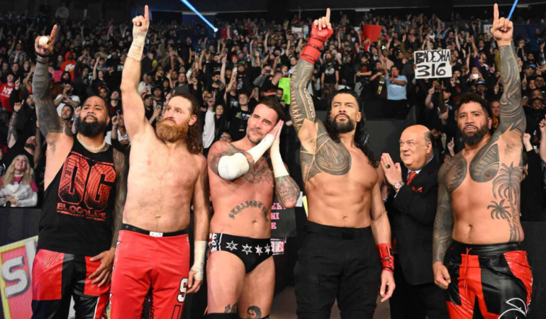 CM Punk y Roman Reigns dejaron de lado las diferencias en Survivor Series / Foto: Cortesía WWE