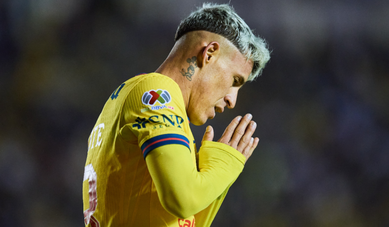 Cristian Calderón consiguió su segundo título con el América foto_ Mexsport
