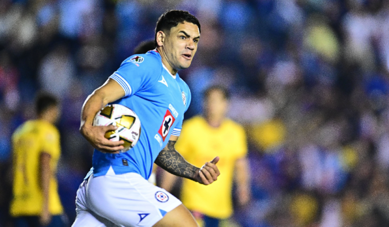 Gabriel Fernández busca revancha con Cruz Azul en el Apertura 2024 / Foto: Mexsport