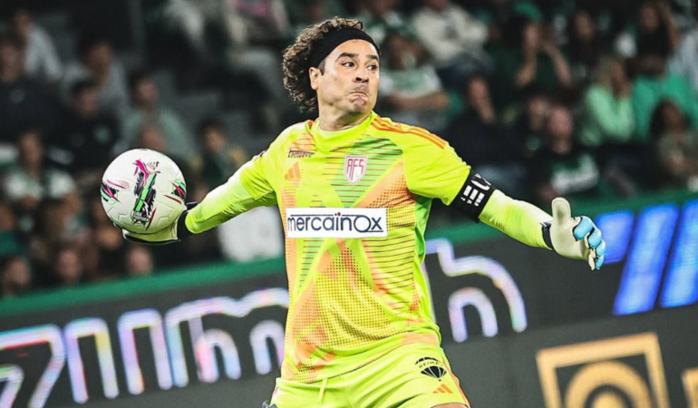 Guillermo Ochoa sigue sin jugar en el AVS Futebol / Foto: IG Ochoa