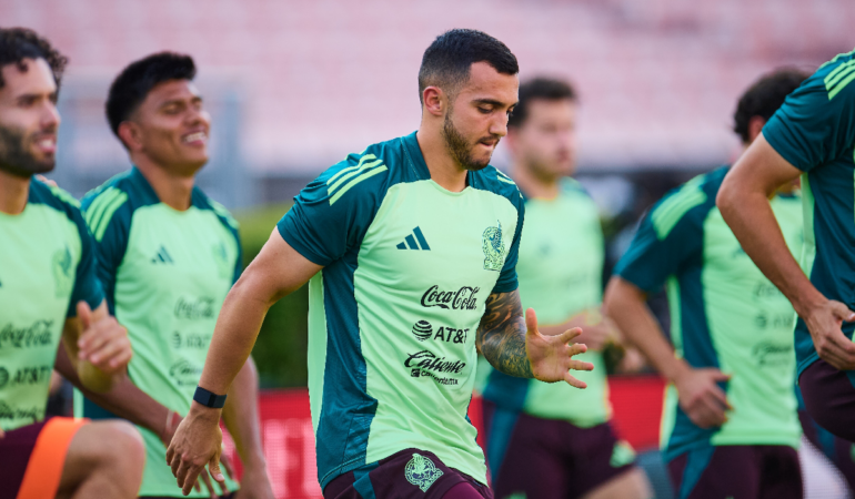 Luis Chávez fue visto en Guadalajara e ilusiona a los aficionados de Chivas / Foto: Mexsport