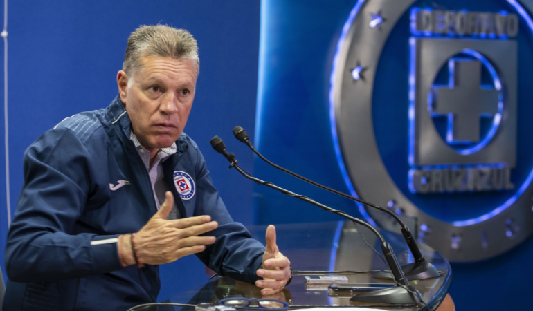 Ricardo Peláez llevó a Cruz Azul a varios jugadores que terminaron por levantar 'La Novena'