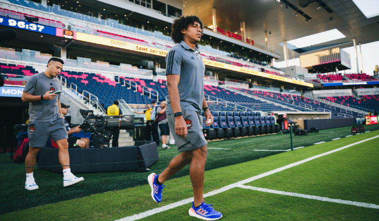 Adalberto Carrasquilla el próximo refuerzo de Pumas. Foto: @Acarrasquilla18