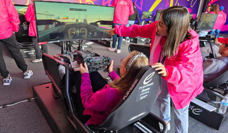 El Girls on Track un programa de la Federación Internacional de Automovilismo. Foto: Guillermo Abogado