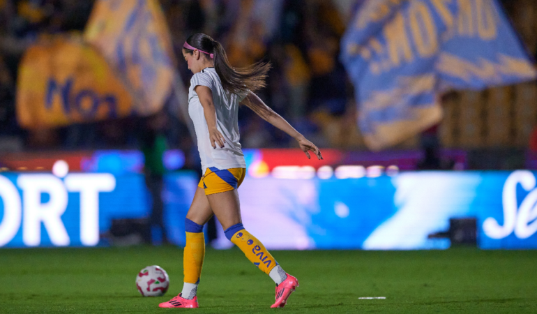 Greta Espinoza confía en que Tigres Femenil seguirá siendo favoritas. Foto: Mexsport