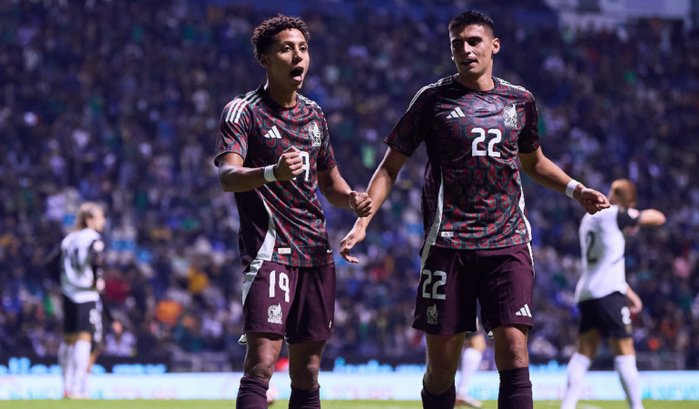 Guillermo Martínez lucha por su lugar en la Selección Mexicana / Foto: Mexsport