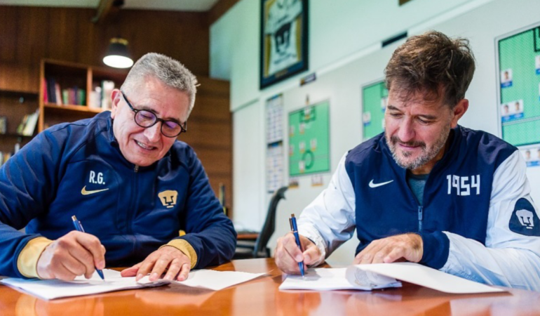 Gustavo Lema cumple un año como DT de Pumas / Foto: IG Pumas