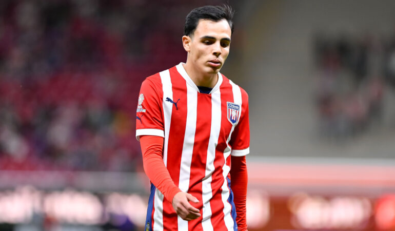 Hugo Camberos recibe una oportunidad importante en Chivas. FOTO: Mexsport