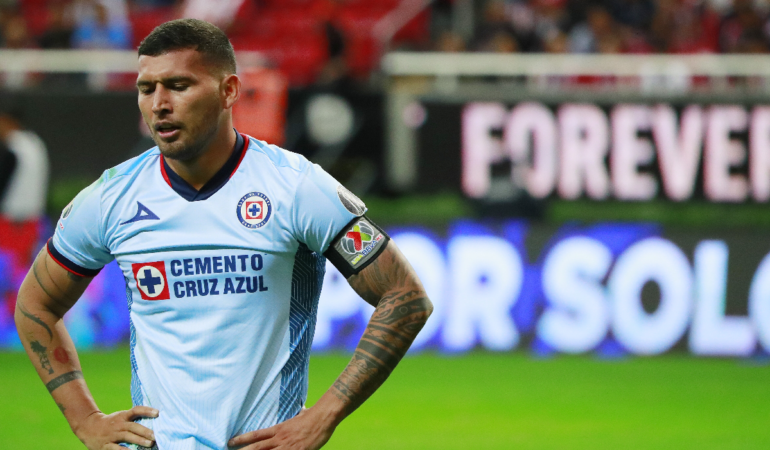 Juan Escobar ya no es jugador de Cruz Azul foto_ Mexsport