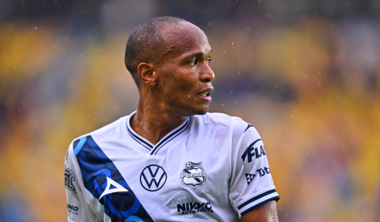 Luis Quiñones agradece el esfuerzo de Puebla para mantenerlo en el club