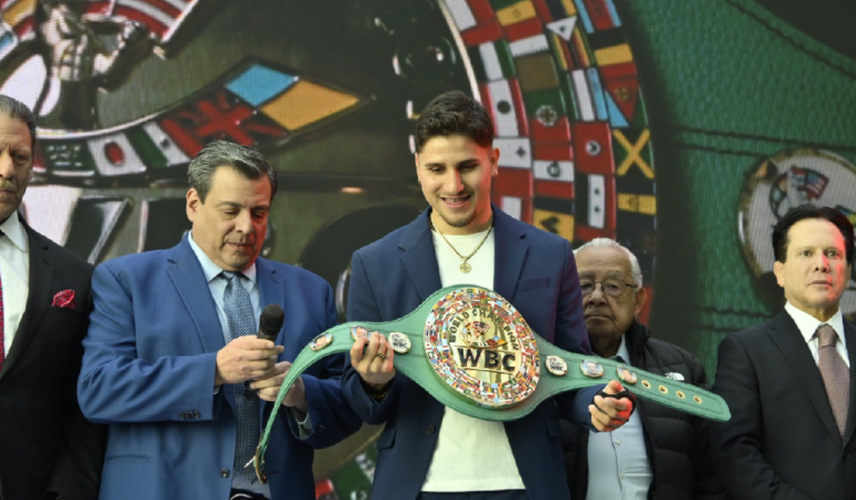 Marco Verde está cerca de decidir si se convertirá en peleador profesional / Foto: Osiris Méndez