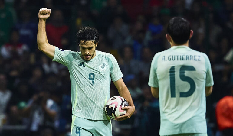Raúl Jiménez busca seguir rompiendo las marcas de Chicharito. FOTO: Mexsport