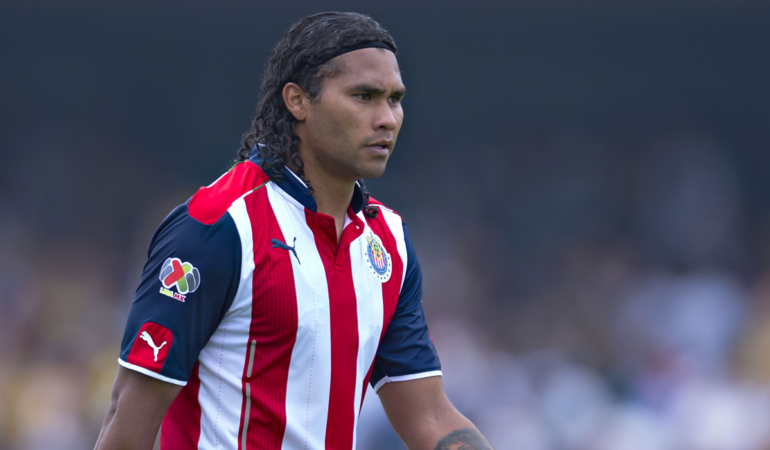 Carlos Peña bajó su nivel cuando llegó a Chivas _ Foto_ Mexsport