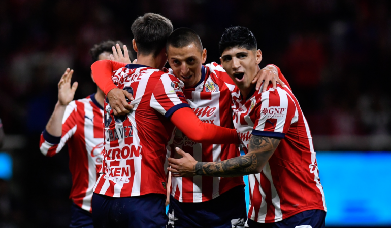 Chivas perdería a Alan Mozo ante Toluca / Foto: Mexsport