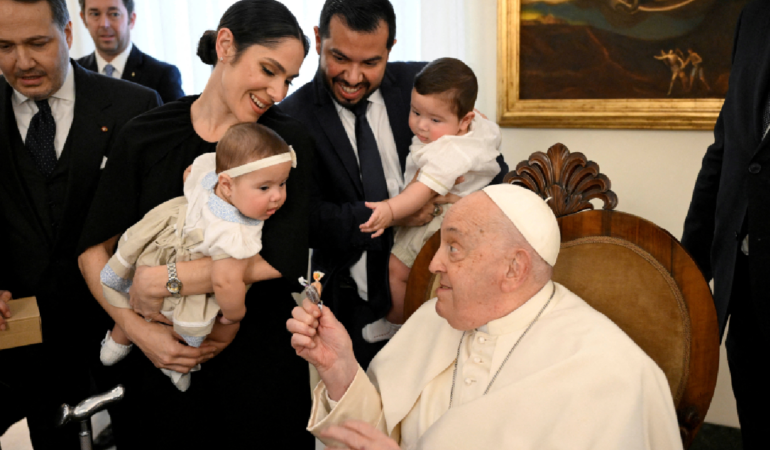 La pasión del Papa Francisco por el futbol lo llevó a practicar este deporte Foto_Reuters