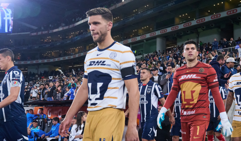 Lisandro Magallán tuvo un emotivo reencuentro con uno de sus formadores / Foto: Mexsport