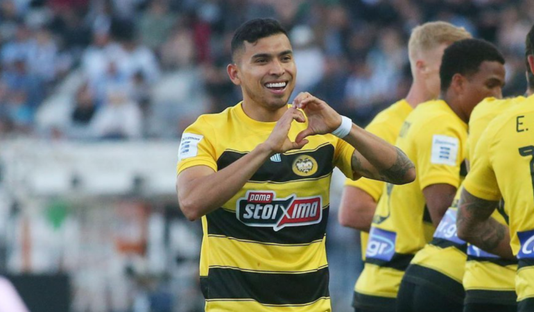 Orbelin Pineda fue titular en la victoria del AEK Atenas / Foto: IG Orbelin