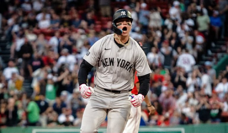 Alex Verdugo sigue sin decidir su futuro foto_@dugie24