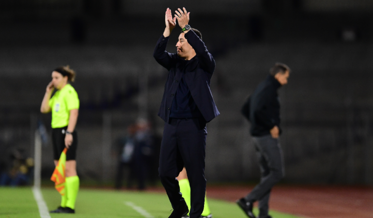 Efraín Juárez celebra su primera victoria con Pumas / Foto: Mexsport