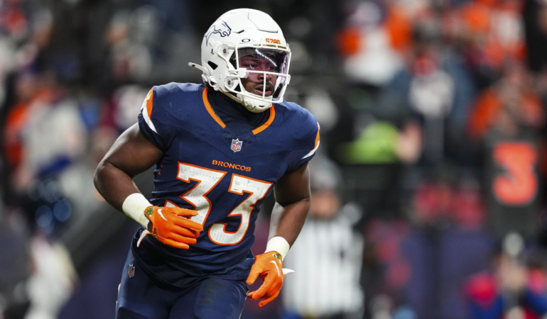 Javonte Williams es el nuevo corredor de los Dallas Cowoboys