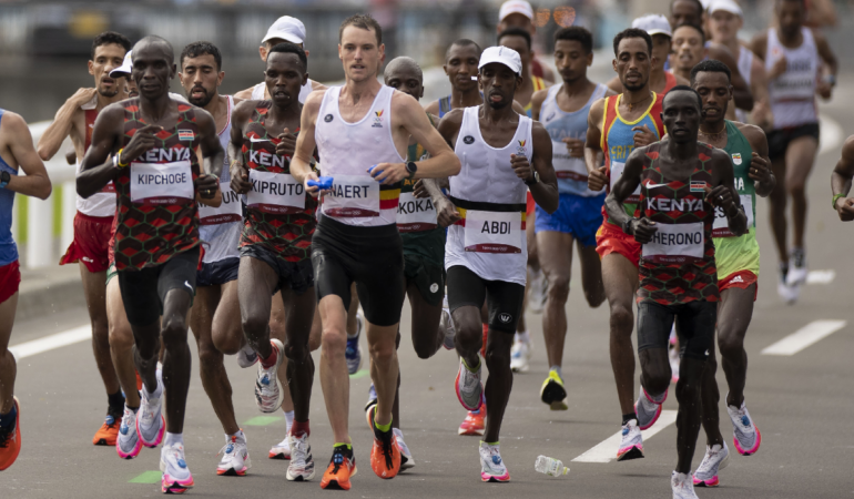Correr un maratón requiere de mucha disciplina y esfuerzo Foto_Mexsport