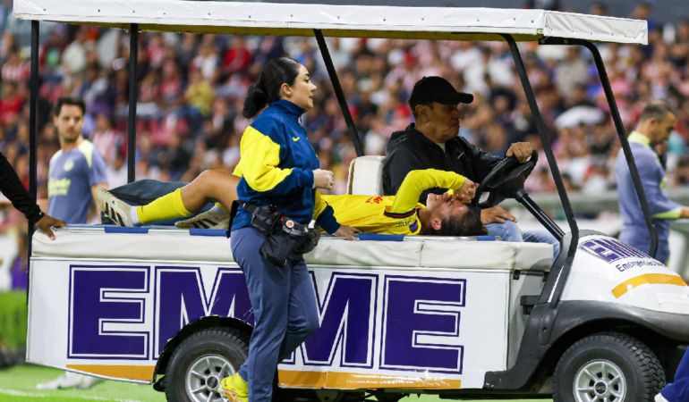 ylín Aviléz salió lesionada en el Clásico Femenil. Foto: David Tamayo
