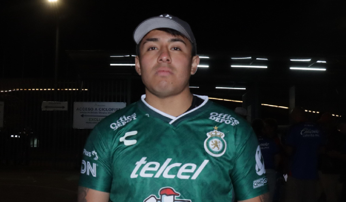 https://storage.googleapis.com/static.elsoldemexico.com.mx/elesto/2025/04/Aficionados-del-Leon-consideran-que-America-no-debe-ir-al-Mundial-de-Clubes.png