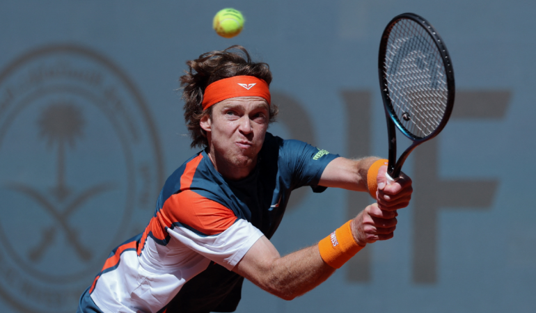 Andrey Rublev dejó vacante su trono / Foto: AFP