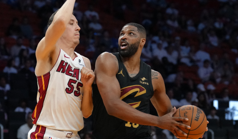 Cavaliers vencen a Miami Heat en el playoff de la NBA. Foto: AFP