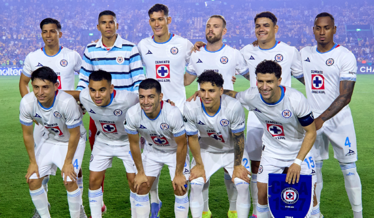 Cruz Azul lanza camiseta de homenaje a Miguel Marín / Foto: Mexsport