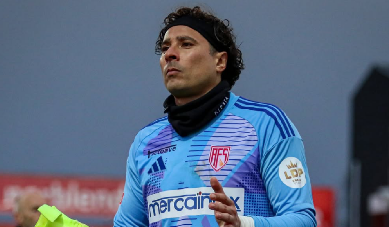 Guillermo Ochoa y sus mayores goleadas foto_@yosoy8a