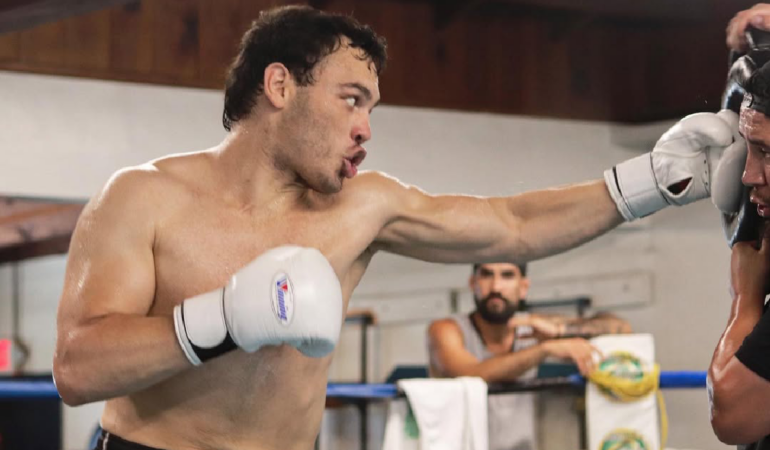 Julio César Chávez Jr listo para regresar al ring. Foto: @jcchavezjr