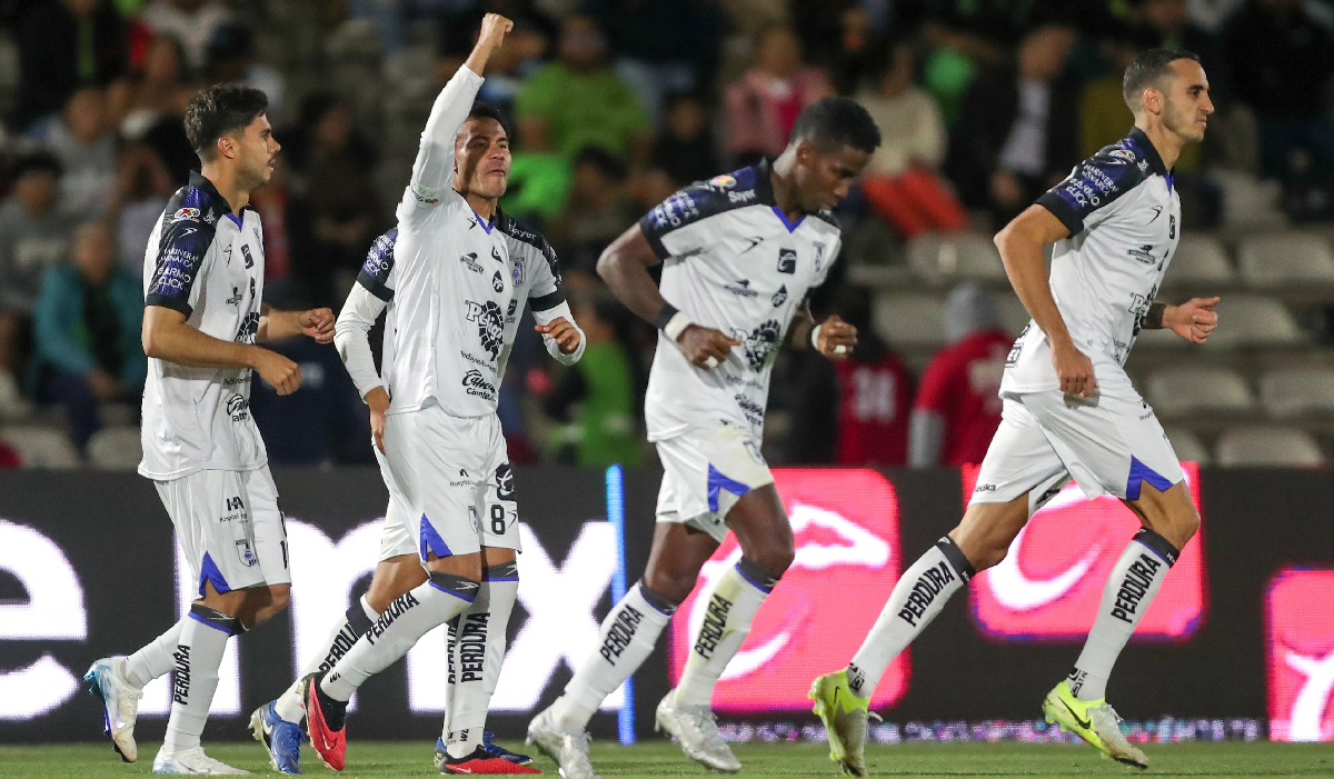 https://storage.googleapis.com/static.elsoldemexico.com.mx/elesto/2025/04/Queretaro-cerro-el-torneo-con-victoria-ante-Juarez.png