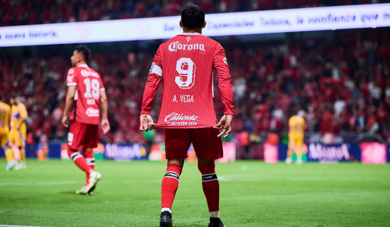 Alexis Vega por la revancha con el Toluca. Foto: Mexsport