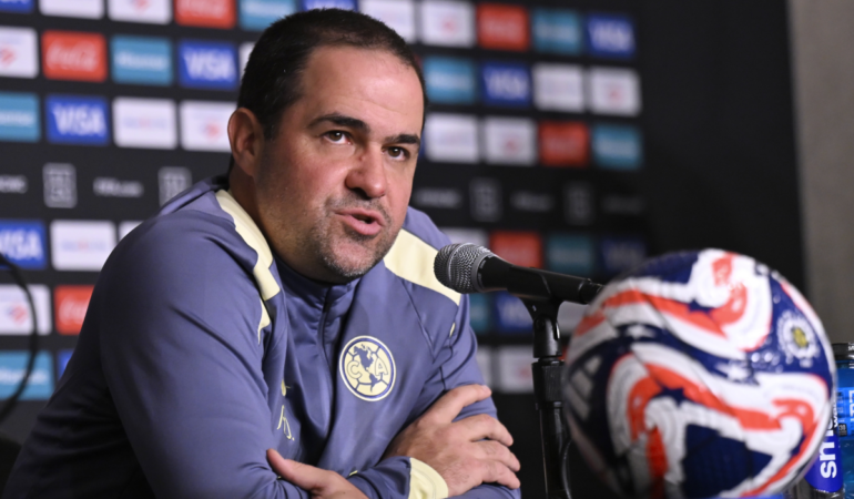 André Jardine reconoce que vive un sueño en América