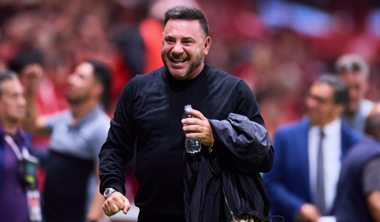 Antonio Mohamed está a un paso de ganar su cuarto título de Liga MX