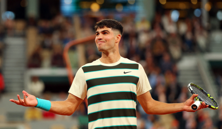 Carlos Alcaraz llega a 20 triunfos en Roland Garros