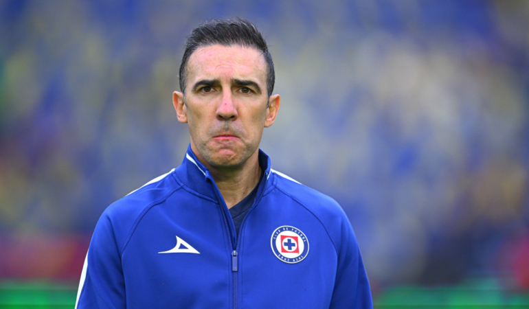 Cruz Azul no ratificaría a Vicente Sánchez como entrenador