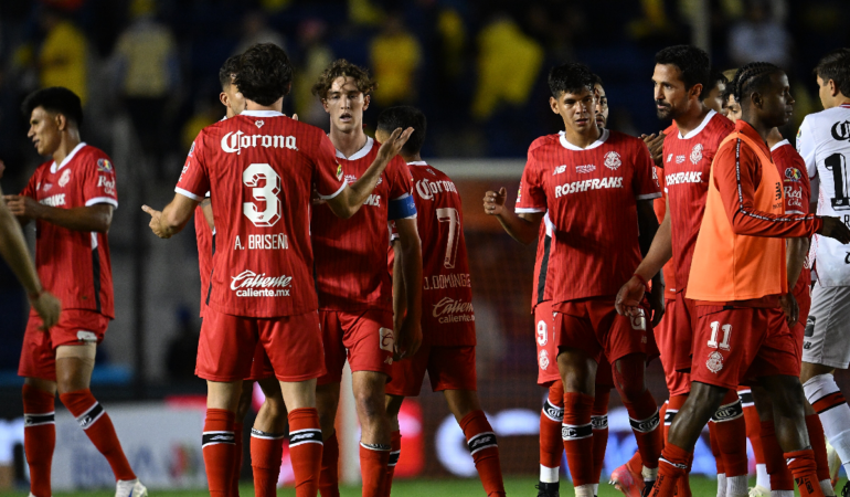 Directiva del Toluca es despojada de sus celulares foto_ Mexsport