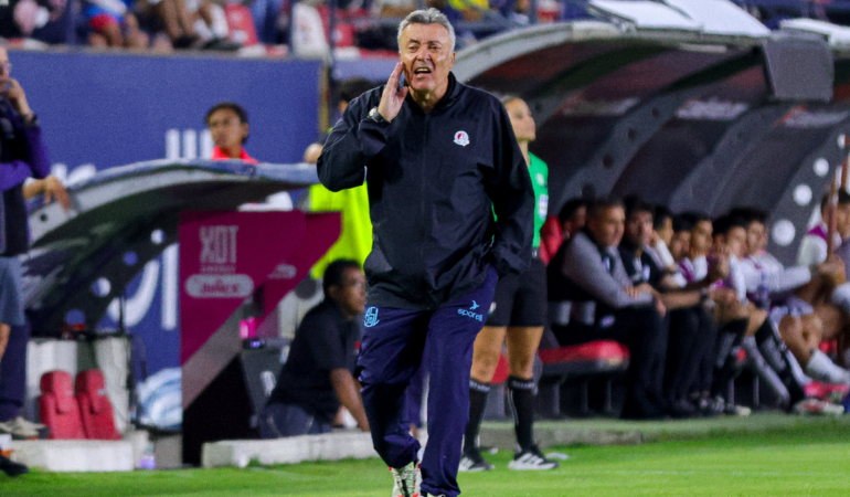 Domènec Torrent es el nuevo refuerzo de Rayados. Foto: Mexsport