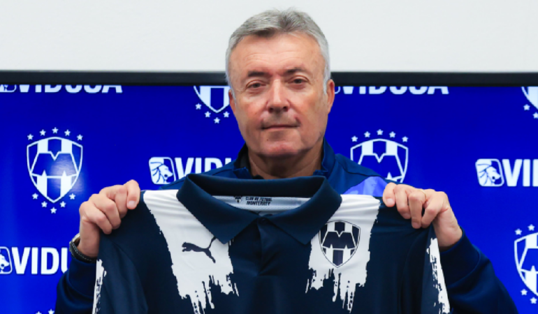 Domenec Torrent está listo para el reto en Rayados / Foto: @Rayados