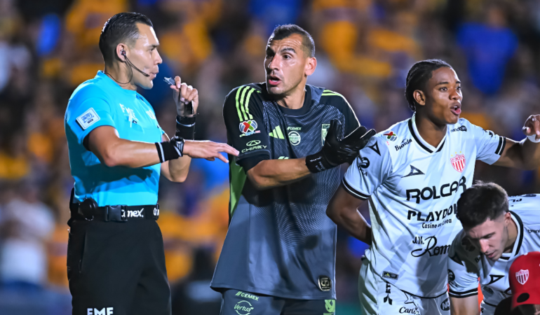Expertos critican al Gato Ortiz foto_ Mexsport