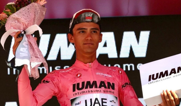 Isaac del Toro sigue líder del Giro de Italia / Foto: IG Isaac del Toro