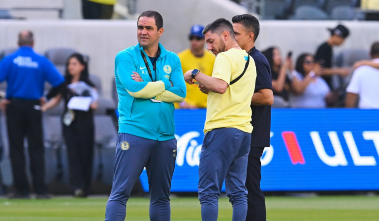 La afición del América criticó a André Jardine / Foto: Mexsport