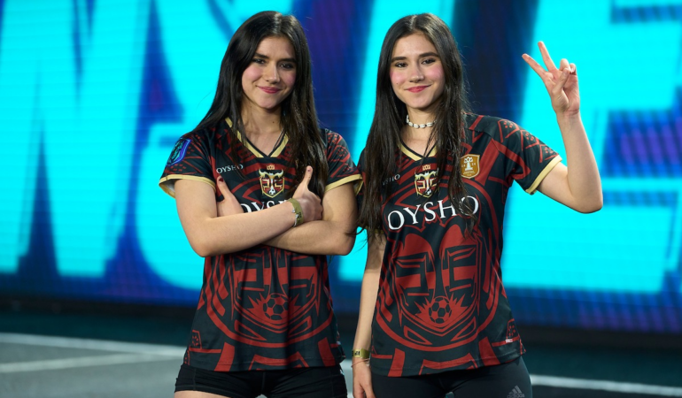 Las gemelas Araceli y Diana Fernanda Hernández la están rompiendo en la Queens League. Fotos: cortesía Queens League