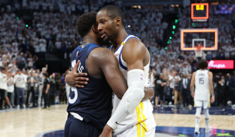 Los Warriors pierden ante los Timberwolves / Foto: AFP