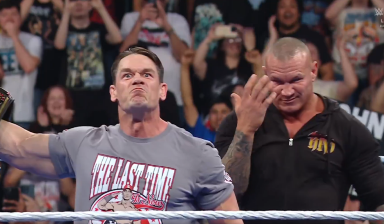Randy Orton hizo un último RKO a John Cena / Foto: Cortesía WWE